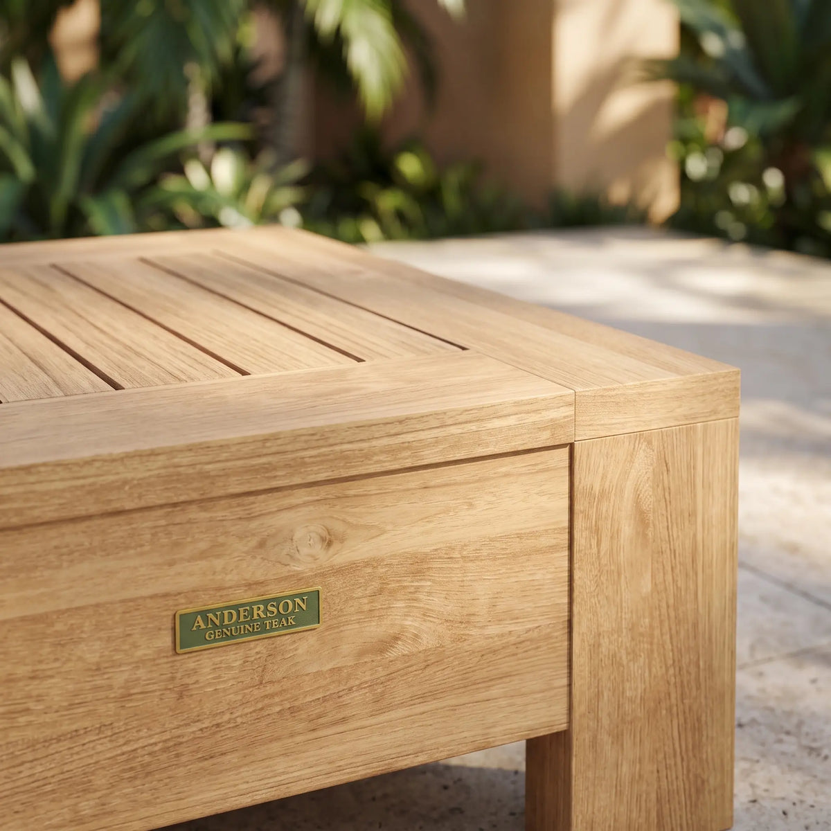 MADERA SIDE TABLE