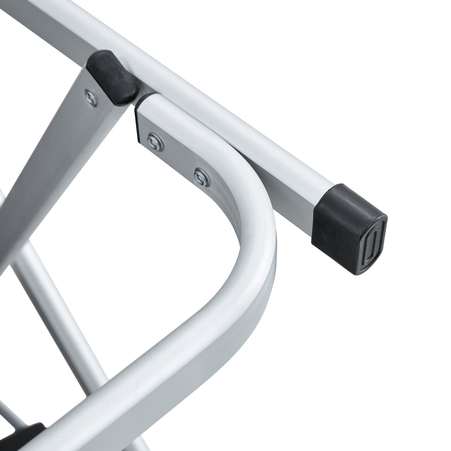 Padded Folding Indoor and Outdoor Chair with Side Table and Storage Pockets